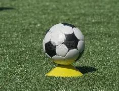 邻里因占地,修沟生争执,女邻居被砸,爱游戏平台,爱游戏官方网站,爱游戏登录入口,爱游戏app下载