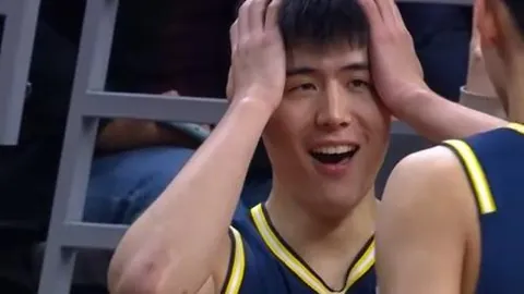 大乐透期号专家推荐：雷斯质合分析前区十码